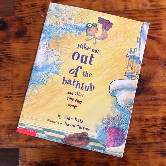 Vintage 2002 Take Me Out Of The Bathtub & Other Silly Dilly Songs Paperback Book - Picture 3 of 9